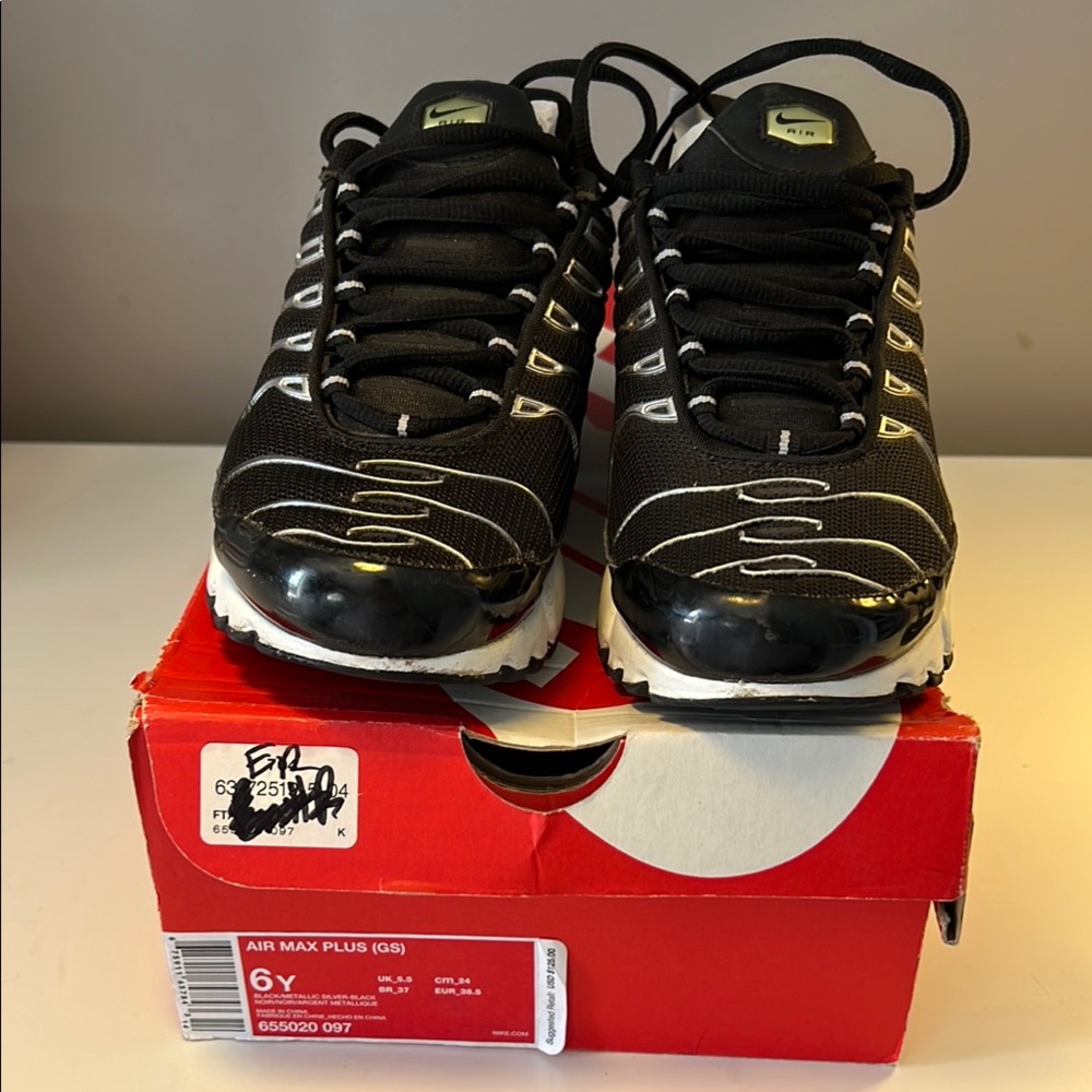 Nike Black and White Air Max Plus Sneakers